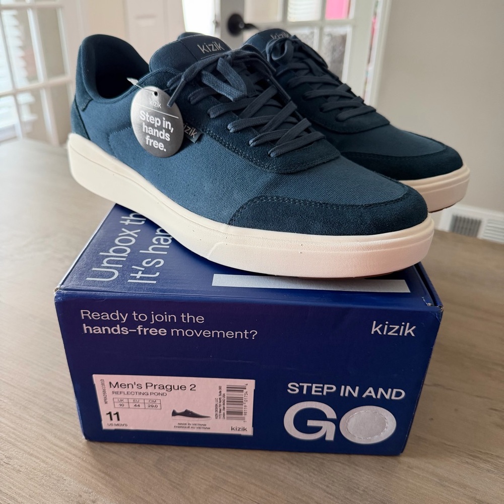 Kizik Men's Prague 2 Navy Sneakers